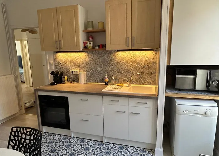 Confortable T3 Juste Renove Au Coeur D\'Aurillac